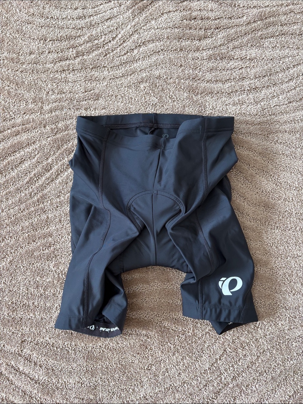 Pearl Izumi Men's Black Cycling Shorts with White Logo